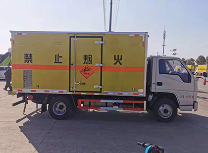 槐荫爆破器材运输车