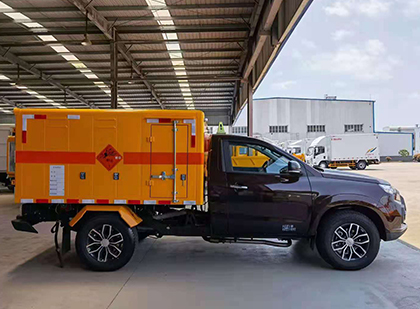 槐荫爆破器材运输车